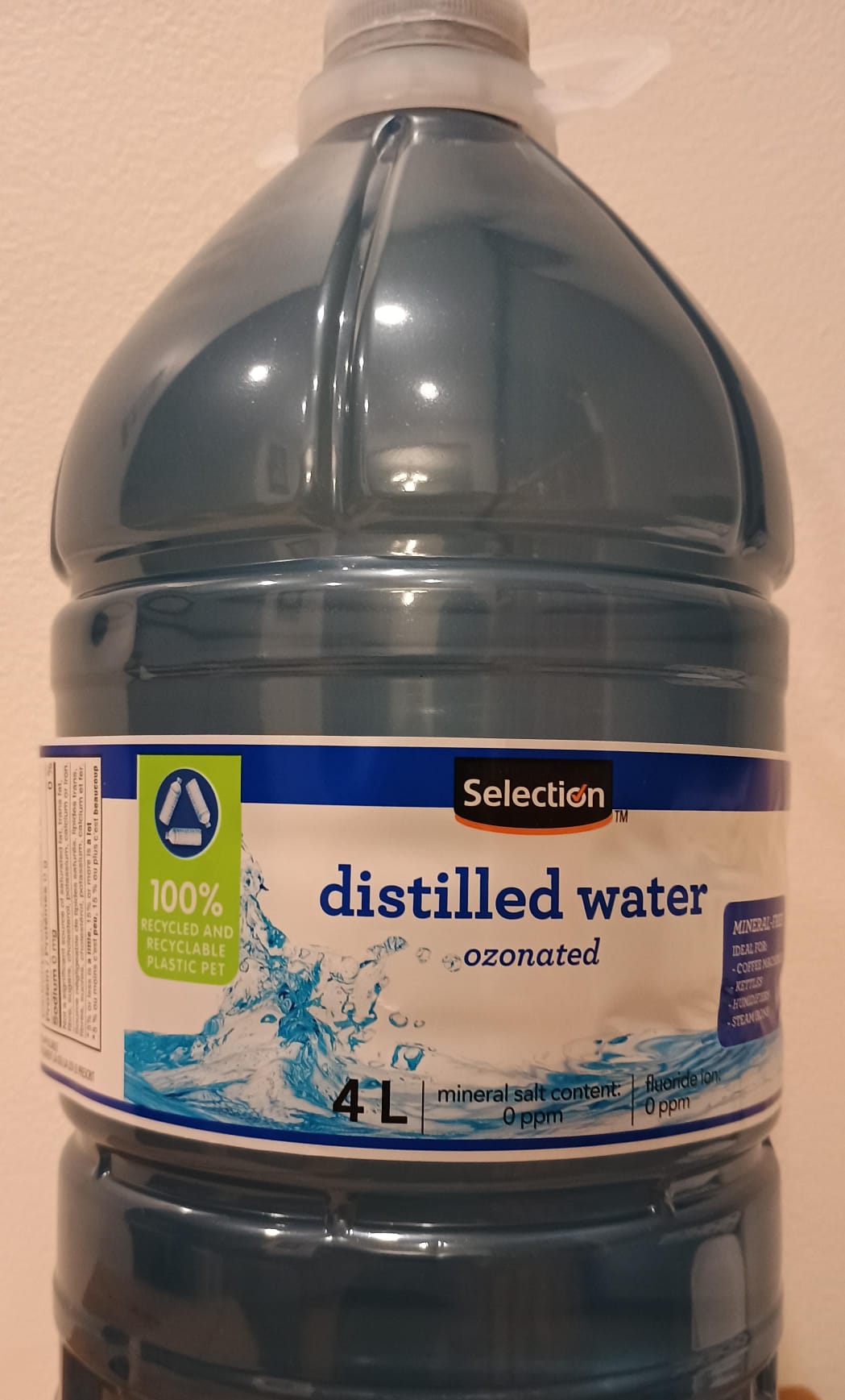 Distilled Water - 4L Ozonated - deliver charge apply